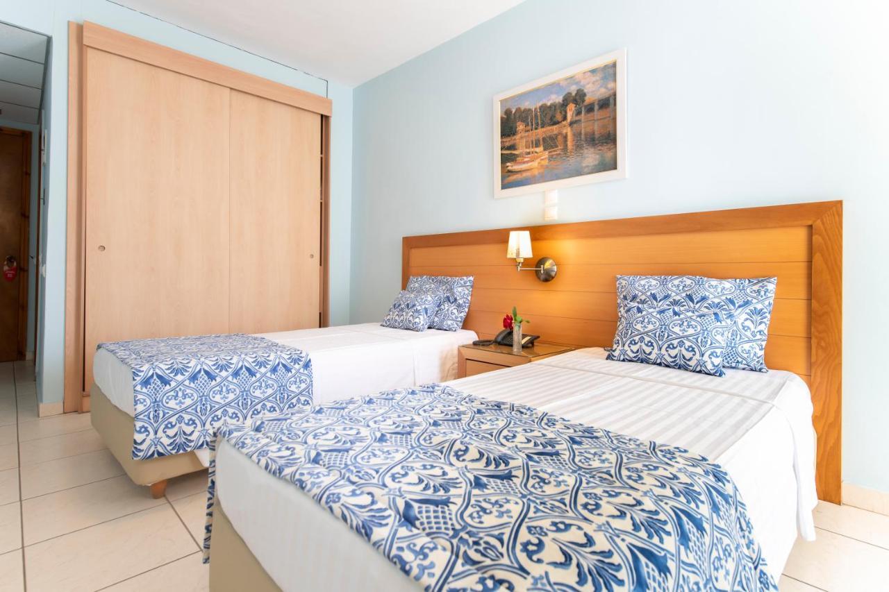 Avra Hotel Méthana Екстериор снимка