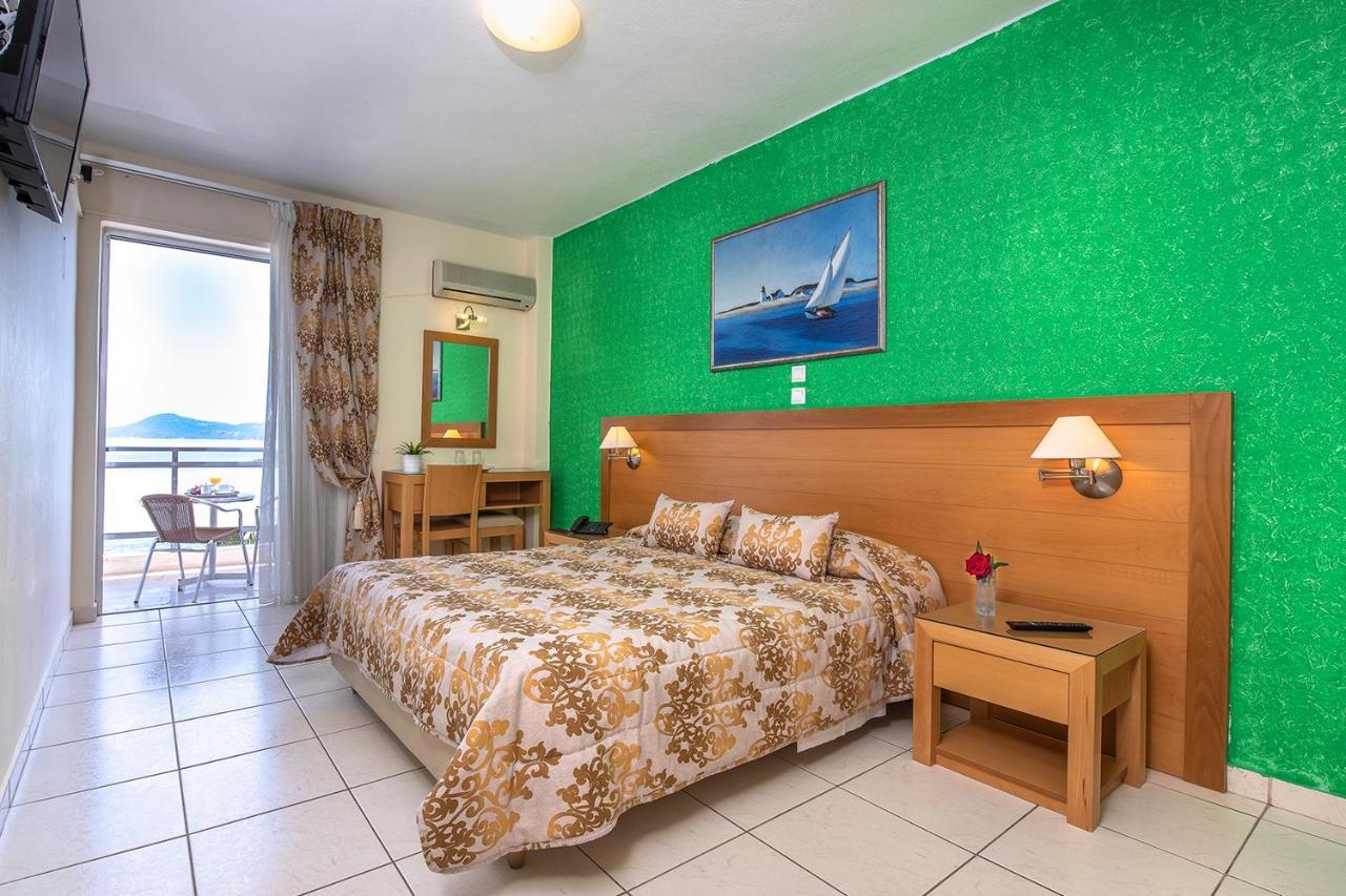 Avra Hotel Méthana Екстериор снимка